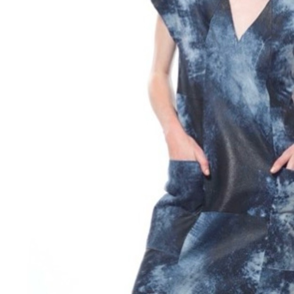 Schai- Chic Blue Lambkin Tunic